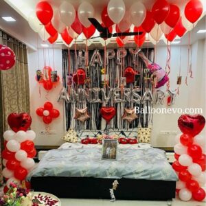 Romantic Anniversary Decor